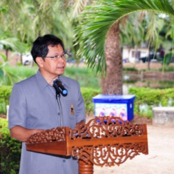 <strong>Read more about</strong><br />Deputy Secretary-General of the Chaipattana Foundation presides over the Tradition of Transplanting Rice Seedlings in Honor of Her Majesty Queen Sirikit, the Queen Mother. Deputy Secretary-General of the Chaipattana Foundation presides over the Tradition of Transplanting Rice Seedlings in Honor of Her Majesty Queen Sirikit, the Queen Mother.