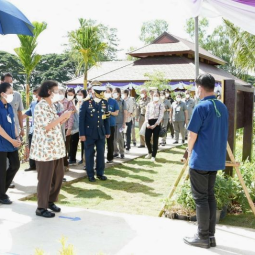 <strong>Read more about</strong><br />Her Royal Highness Princess Maha Chakri Sirindhorn Travels to Observe the Plant Genetic Preservation Project for Development of Plant Breeding According to the Royal Initiative and Thaharn Phandee Project (The Good Farmer Soldiers) in Chiang Mai Province Her Royal Highness Princess Maha Chakri Sirindhorn Travels to Observe the Plant Genetic Preservation Project for Development of Plant Breeding According to the Royal Initiative and Thaharn Phandee Project (The Good Farmer Soldiers) in Chiang Mai Province