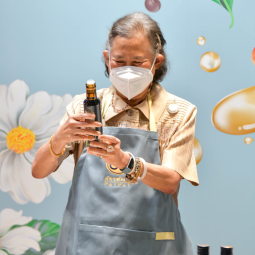 <strong>Read more about</strong><br />Her Royal Highness Princess Maha Chakri Sirindhorn Presided Over the Opening Ceremony of the “PatPat Camellia Seed Oil Festival” at EmQuartier Department Store Her Royal Highness Princess Maha Chakri Sirindhorn Presided Over the Opening Ceremony of the “PatPat Camellia Seed Oil Festival” at EmQuartier Department Store