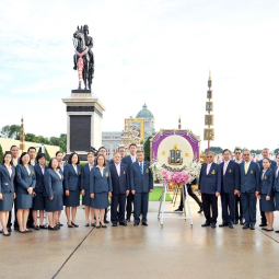 <strong>Read more about</strong><br />Wreath Laying Ceremony on the Occasion of Chulalongkorn’s Day Wreath Laying Ceremony on the Occasion of Chulalongkorn’s Day