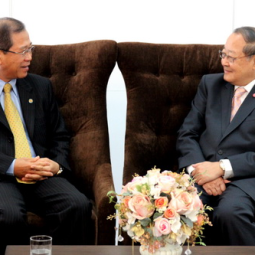 Ambassador of the Brunei Darussalam to Thailand pays a courtesy call on the Secretary-General of the Chaipattana Foundation, March 22, 2012, the Office of the Chaipattana Foundation, the Rama 8 Bridge, Bangplad, Bangkok